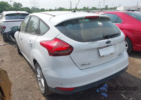 2015 Ford Focus Se из США, поврежденный, VIN 1FADP3K28FL317843
